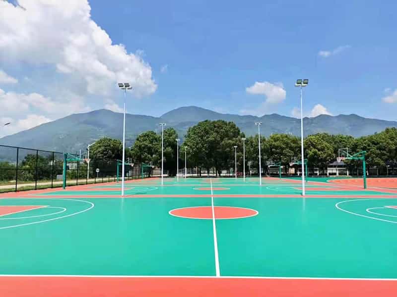 運動場地坪